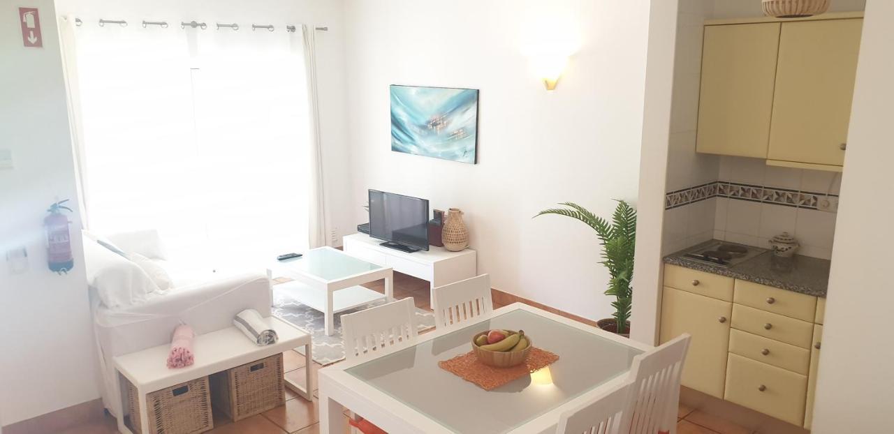 Apartment Vila Mos In Porto Mos Beach Лагуш Экстерьер фото